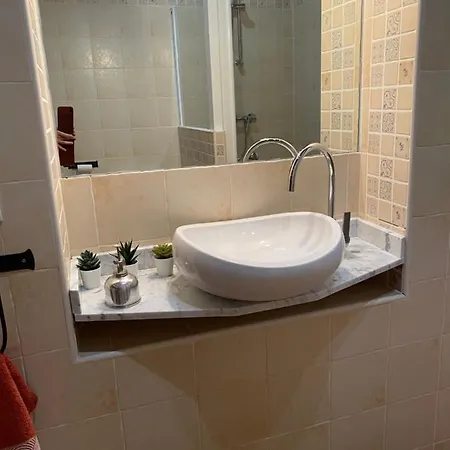 Domus Alfileritos Apartamento *