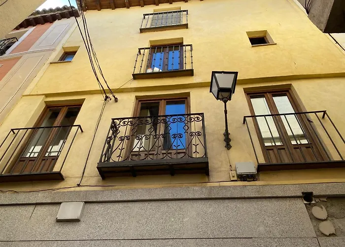 公寓 Domus Alfileritos 托萊多